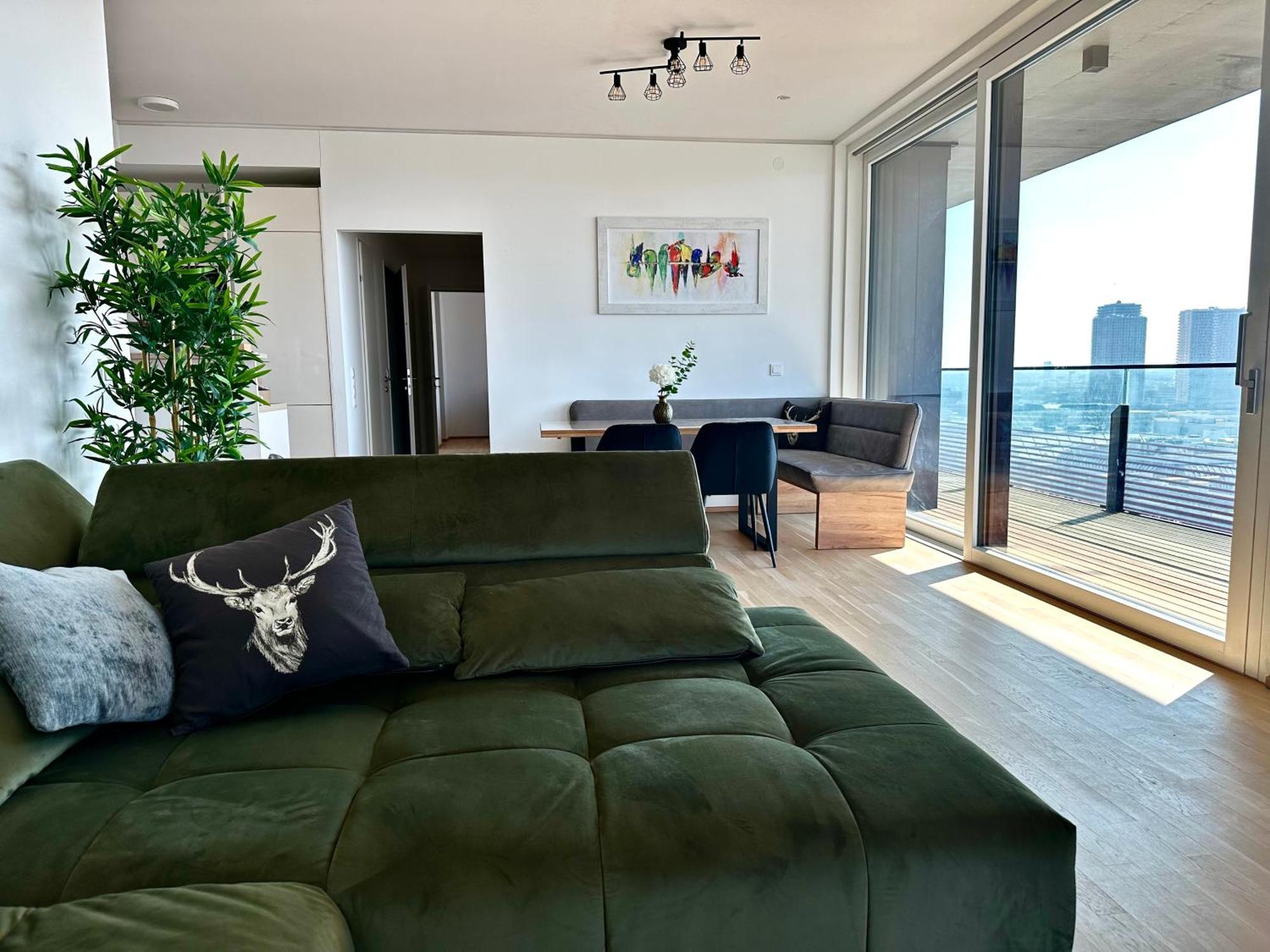 Panorama Sky Apartment I Rooftop Pool I Metro Station Vienna Exterior photo