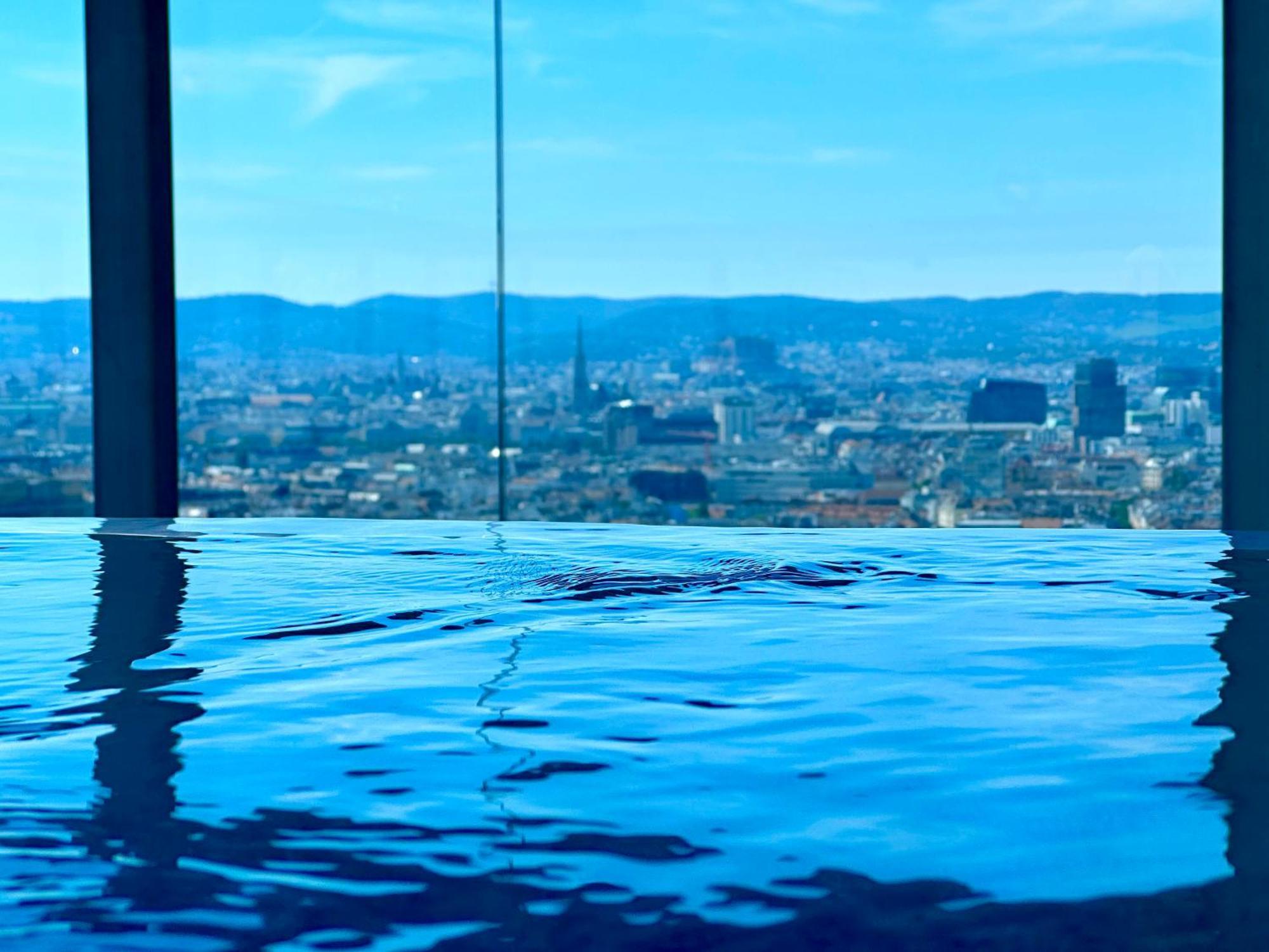 Panorama Sky Apartment I Rooftop Pool I Metro Station Vienna Exterior photo